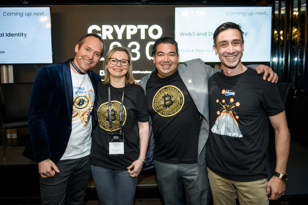 Pictures from CRYPTO2030